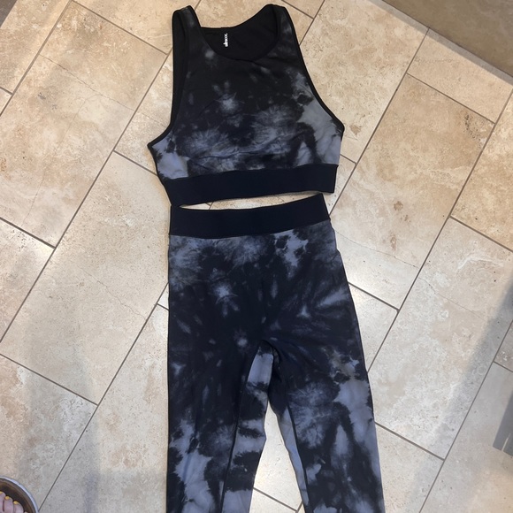 Ultracor tie dye reversible grey black set size M - Picture 2 of 11